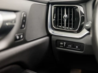 Volvo S60 Volvo S60 2.0 Recharge T6 AWD Inscription 391Pk Automaat (APPLE CARPLAY, GROOT NAVI, STUUR/STOELVERWARMING, MEMORY SEATS, LEDER, CAMERA, ADAPTIVE CRUISE, KEYLESS, LANE ASSIST, NIEUWSTAAT) - afbeelding nr 25