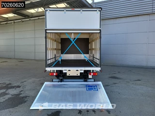 Iveco Daily Iveco Daily 35S21 210PK Automaat Schuifzeilen met Laadklep ACC LED Bakwagen Schuifzeil Zeilen Koffer Meubelbak 23m3 Airco - afbeelding nr 3
