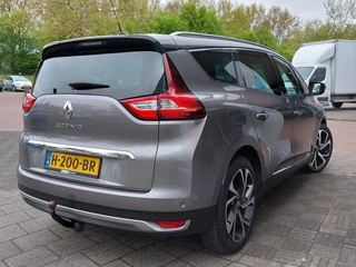 Renault Grand Scénic 1.3 TCe 140pk Automaat Bose | Navi | Clima | Cruise | Dodehoek+Rijstrooksensor | Keyless Entry | Pdc V+A+Assist+Camera | Led Koplampen | Stoelverwarming | Privacy Glass | 20''lm - afbeelding nr 7