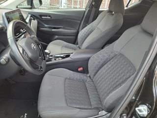 Toyota C-HR Toyota C-HR 1.8 Hybrid Dynamic - afbeelding nr 21