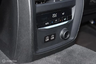 BMW 3 Serie BMW 320d Touring xDrive M-Sport Sapphirschwarz Pano Live-Cockpit Keyless HiFi DAB LED-verlichting - afbeelding nr 33