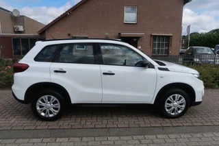 Suzuki Vitara Suzuki Vitara 1.4 Boosterjet Smart Hybrid NAVIGATIE|CARPLAY|LANE DETECTIE|ADAPTIVE CRUISECONTROL|AIRCO|DEALER ONDERHOUDEN - afbeelding nr 5