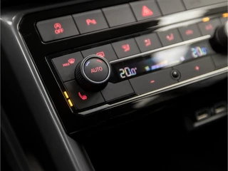 Volkswagen T-Cross (VIRTUAL COCKPIT, APPLE CARPLAY, GROOT NAVI, STOELVERWARMING, CLIMATE, SPORTSTOELEN, GETINT GLAS, ADAPTIVE CRUISE, NIEUWSTAAT) - afbeelding nr 11