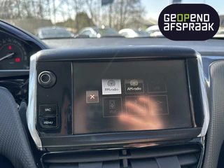 Peugeot 2008 Peugeot 2008 1.2 PureTech Urban Cross | Cruise | Trekhaak - afbeelding nr 14