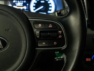 Kia Niro Kia Niro 1.6 GDi Hybrid DynamicLine Sport (APPLE CARPLAY,NAVI,CAMERA,LED,CRUISE,CLIMATE,SPORTSTOELEN,NETTE STAAT) - afbeelding nr 12