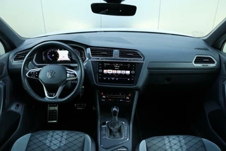 Volkswagen Tiguan Volkswagen Tiguan 1.5 TSI / 2x R-Line / Black Style / Virtual Cockpit / Camera / Matrix LED / Trekhaak / 20