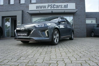 Hyundai IONIQ Hyundai IONIQ Comfort EV ACC|Camera|CarPlay|Navi|PrivacyGlas - afbeelding nr 3