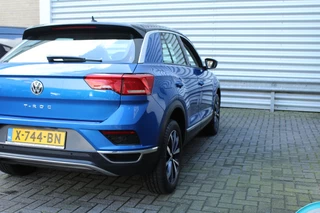 Volkswagen T-Roc Clima Cruise Navi PDC Stoelverwarming 17