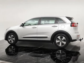 Kia Niro Kia Niro 1.6 GDi Hybrid DynamicLine - Navigatie - Camera - Climate control - Cruise control - Trekhaak - 12 maanden garantie - afbeelding nr 5