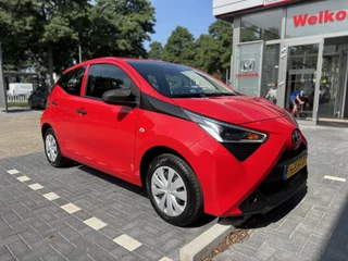 Toyota Aygo Toyota Aygo 1.0 VVT-i x-fun Airco, LED, Dealer onderhouden , All-in Rijklaarprijs - afbeelding nr 24