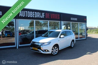 Mitsubishi Outlander 2.4 PHEV Pure Trekhaak/Stoelverwarm/NAP