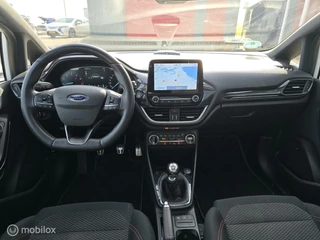 Ford Fiesta Ford Fiesta 1.0 EcoB ST-Line X Pano/Winterpakket/Apple-Carplay - afbeelding nr 11