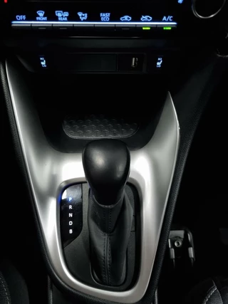 Toyota Yaris Toyota Yaris 1.5 Hybrid Dynamic / Apple Carplay - Android auto - afbeelding nr 27