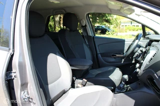 Renault Captur Renault Captur 1.2 TCe Xmod, Automaat, pdc voor en achter, trekhaak, navi, cruise control, achteruitrij camera, stoelverwarming. - afbeelding nr 17