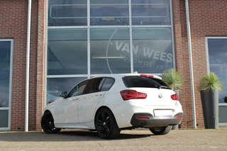 BMW 1 Serie ➡️ BMW 1-serie 118i F20 M Sport Edition | M-pakket | 2e eigenaar | 18 inch | LED | NL auto | Leer | Navi | Stoelverwarming | Sporstuur | PDC | Climate-control | Cruise-control | - afbeelding nr 3