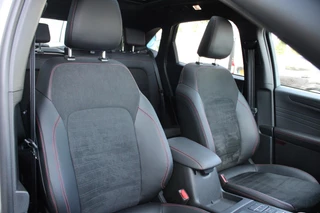 Ford Kuga Ford Kuga 2.5 PHEV Graphite Tech Edition 225pk | Driver Assistance Pack | Technology pack | Wegklapbare Trekhaak  | Panorama dak | Winterpack | Verlengde fabrieksgarantie tot 05-2028 - afbeelding nr 15