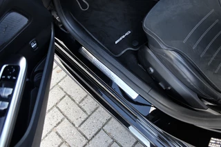 Mercedes-Benz C-Klasse Mercedes-Benz C-Klasse Estate 200 AMG Line | ACC | Carplay | Trekhaak - afbeelding nr 38