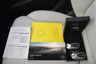 Mercedes-Benz C-Klasse Mercedes-Benz C-Klasse 200 AMG Line | NL-Auto | Open dak | HUD | 360 gr.camera | Trekhaak | Keyless | Mem.stoelen | Full LED | Vol - afbeelding nr 27