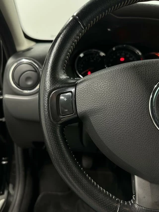 Dacia Duster Dacia Duster 1.6 SCe 4x2 LEER NAVI CRUISE TREKHAAK 105000 KM - afbeelding nr 18