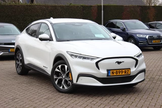 Ford Mustang Mach-E Extended RWD 98 kWh