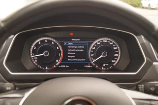 Volkswagen Tiguan Volkswagen Tiguan 1.4 TSI 150pk R-Line Business -PANO-LED-ECC-NAVI-PDC- - afbeelding nr 18