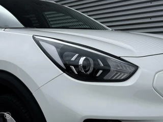Kia e-Niro Kia e-Niro Edition 64 kWh Facelift Trekhaak Stoel/Stuurwielverwarming Camera Navigatie DAB 3-Fase - afbeelding nr 36