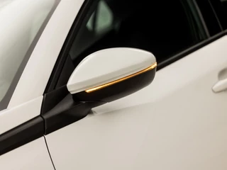 Peugeot 2008 (APPLE CARPLAY, LANE ASSIST, SPORTSTOELEN, PARKEERSENSOREN, CRUISE, DAB+, NIEUWE APK, NIEUWSTAAT) - afbeelding nr 26