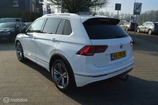 Volkswagen Tiguan Volkswagen Tiguan 2.0 TDI 4Motion Automaat Highline |R-Line | Pano-dak - afbeelding nr 11