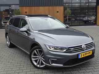 Volkswagen Passat Volkswagen Passat Variant TSI GTE 218PK DSG / Highline / R-Line / LED - afbeelding nr 2