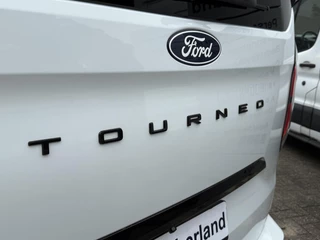 Ford Tourneo Custom Ford Tourneo Custom 340 2.5 PHEV L2H1 Titanium X | SCI | 232pk | 8 pers | PLUG-IN Hybrid | 1.850kg Trekgewicht | Adaptieve Cruise | Winterpack | Incl. BTW/BPM | Verlengde Fabrieksgarantie tot 10-2028 - afbeelding nr 4