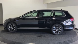 Volkswagen Passat Volkswagen Passat Variant 1.4 TSI PHEV GTE Business | Stoelverwarming | Trekhaak | DSG | Virtual Cockpit - afbeelding nr 16