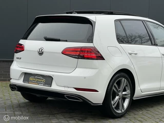 Volkswagen Golf Volkswagen Golf 1.5 TSI DSG R-line|Pano|ACC|Virtual|Dynamic - afbeelding nr 8