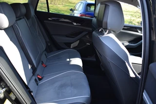 Volkswagen Passat 360°CAMERA/MASSAGE/TREKHAAK - afbeelding nr 11