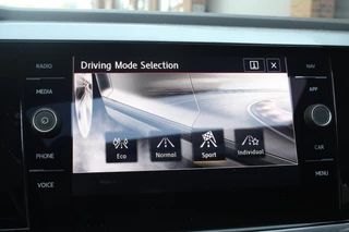 Volkswagen Polo Volkswagen Polo 2.0 TSI GTI PANO | CARPLAY | CAMERA | STOELVW - afbeelding nr 10