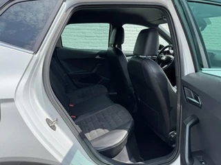 SEAT Arona Seat ARONA 1.0 TSI FR Online Led Leder/alcantara Camera Cruise Clima Afn trekhaak 18 inch+allseason - afbeelding nr 41