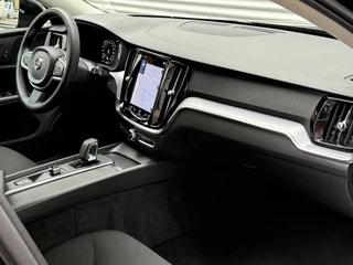 Volvo V60 Volvo V60 2.0 B3 Automaat Cruise Carplay Led Camera BJ 2021  Eerste Eigenaar Vol Opties Dealer Onderhouden - afbeelding nr 17