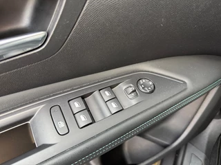 Peugeot 3008 Peugeot 3008 130PK Allure | Automaat | Camera | Climate | Navi | Cruise - afbeelding nr 22