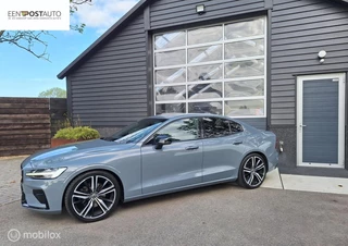 Volvo S60 2.0 B3 R-Design NL-Auto ! 1e Eigenaar ! BTW-Auto ! Full-Option ! Thunder Grey Met.