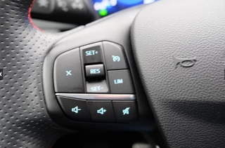 Ford Kuga Ford Kuga 2.5 PHEV ST-Line 225pk Winterpack | Achteruitrijcamera | Cruise control | Apple Carplay / Android auto | Verlengde Fabrieksgarantie t/m 03-2029 - afbeelding nr 8