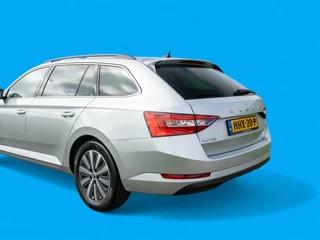 Škoda Superb Skoda Superb Combi 1.4 TSI iV 218pk Ambition | Navigatie | Privacy glass | Trekhaak - afbeelding nr 39