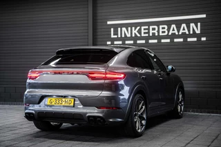 Porsche Cayenne Porsche Cayenne Coupé 3.0 E-Hybrid | Lightweight Package | SportDesign | Sport Chrono | PASM | Carbon | 22 inch | NL Auto | - afbeelding nr 32