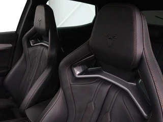 CUPRA Formentor CUPRA Formentor 2.0 TSI VZ | 310pk | Panoramadak | Leder |  Trekhaak | Stoel & stuurverwarming | Carplay | Adaptive cruise | Camera | Keyless | Full LED | Sportstoelen - afbeelding nr 6