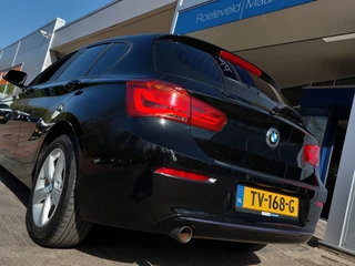 BMW 1 Serie 118i 136pk Automaat Executive Sport-Line | Origineel NL | Navi | Clima | Cruise | Bluetooth Carkit+Streaming | Led Koplampen | Licht+Regensensor | Pdc | Mistlampen | Privacy Glass | 16''lm - afbeelding nr 50