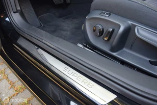 Škoda Superb Skoda Superb 1.5 TSI MHEV Business Edition Canton winterpakket - afbeelding nr 18