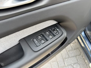 Volvo XC60 Volvo XC60 T8 455PK Recharge Ultra Dark| Full Options ! Luchtvering B&W Sou - afbeelding nr 20