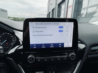 Ford Fiesta Ford Fiesta 1.0 Hybrid TITANIUM LANE ASSIS - LED - APP - PDC - afbeelding nr 19