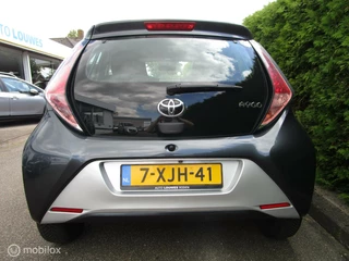 Toyota Aygo Toyota Aygo 1.0 VVT-i X-PLAY - 5-DEURS - 73.000 KM - NL-AUTO - afbeelding nr 5