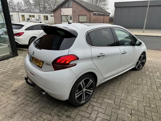 Peugeot 208 Peugeot 208 1.2 PureTech GT-line | Pano | Clima | Volledig Onderhouden | - afbeelding nr 5