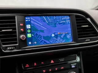 SEAT Leon (APPLE CARPLAY, NAVIGATIE, CLIMATE, MODE KNOP, SPORTSTOELEN, ADAPTIVE CRUISE, KEYLESS, SFEERVERLICHTING, GETINT GLAS, NIEUWSTAAT) - afbeelding nr 30