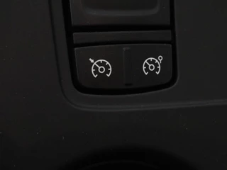 Renault Captur Renault Captur 1.2 TCe Intens | Automaat | Full LED | Navigatie |  Keyless | Camera | Climate control | Android Auto | Parkeerhulp | Cruise control - afbeelding nr 16